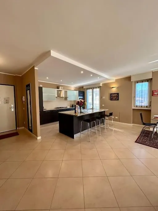 Dama Apartment In Tremezzina Lenno Italy