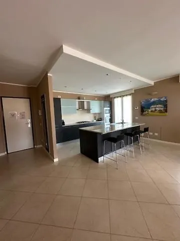 Dama Apartment In Tremezzina Lenno Italy