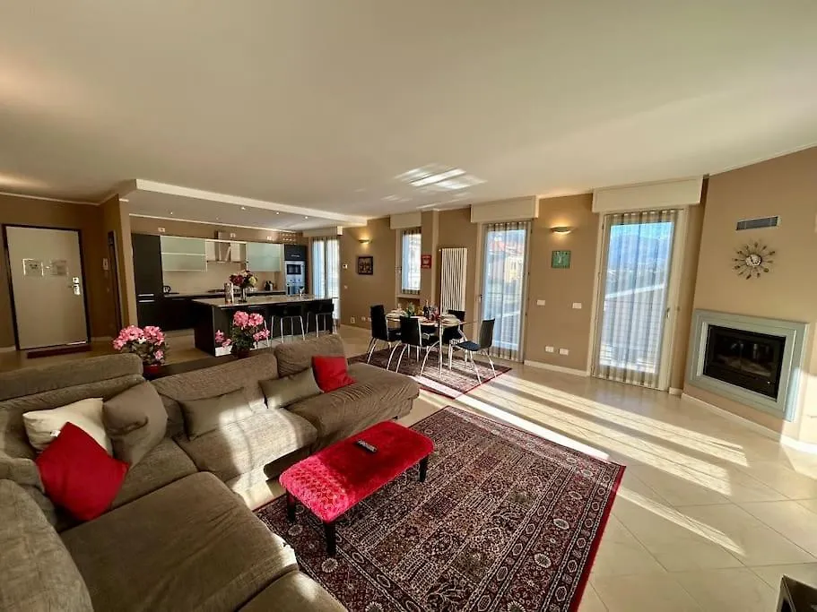 Dama Apartment In Tremezzina Lenno Italy